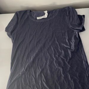 Lululemon dark blue-grey shirt 4